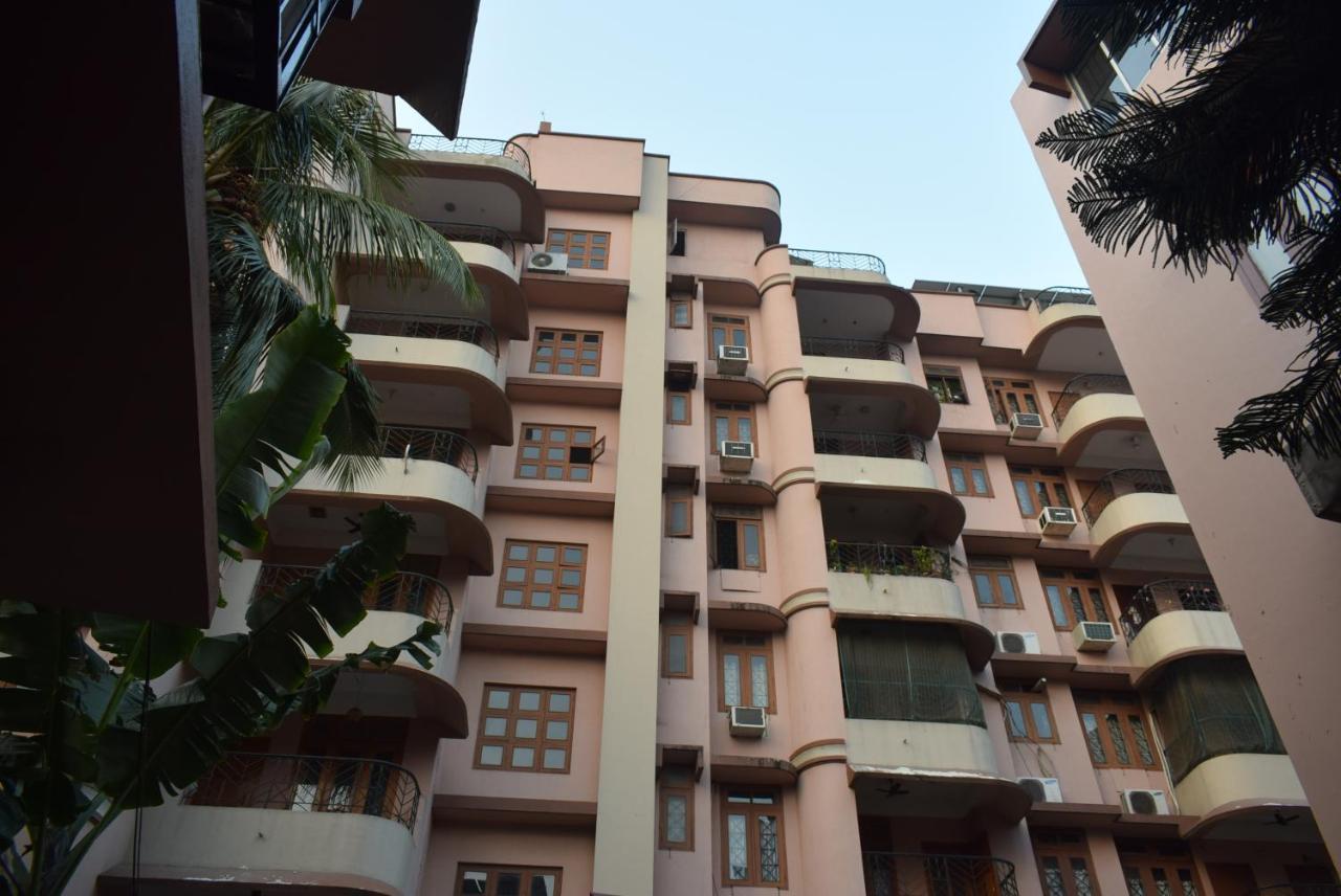 River Breeze Home A Comfort Stay Guwahati Exteriör bild